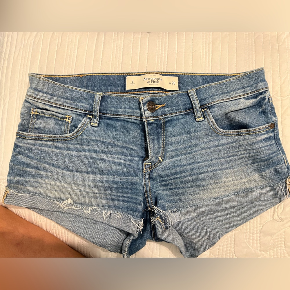 Abercrombie & Fitch Jean shorts